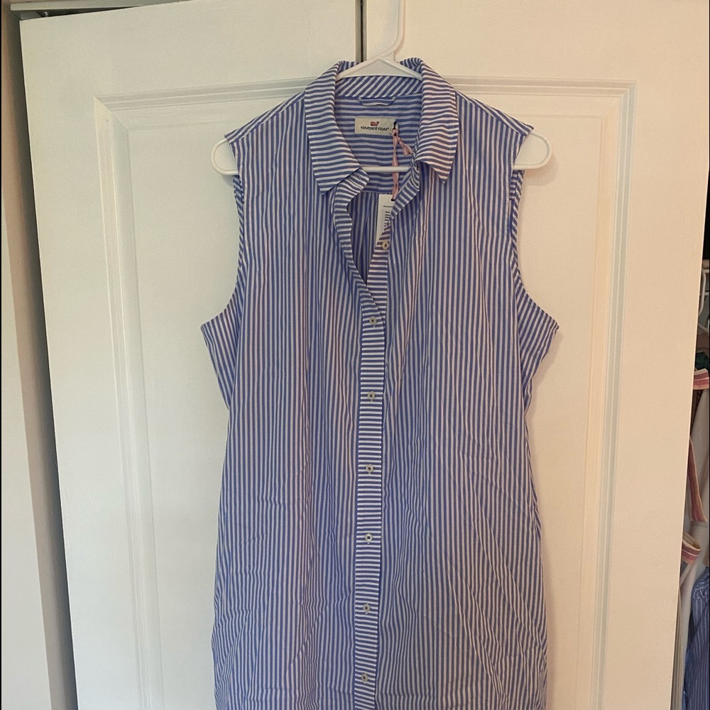 Vineyard vines searsucker NWT pockets size 14